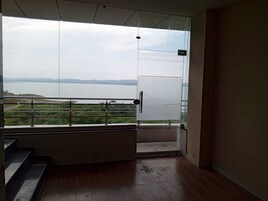 Executive Double Room | Balcony