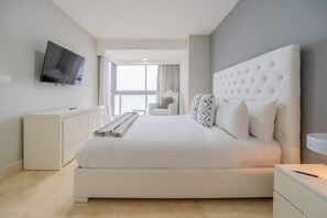 1 bedroom, iron/ironing board, WiFi, bed sheets - w* | Harmonious 1BR in YOO (Panamá)