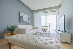 TV, offices - w* | Harmonious 1BR in YOO (Panamá)