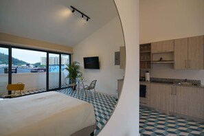 1 chambre, fer et planche à repasser, Wi-Fi, draps fournis