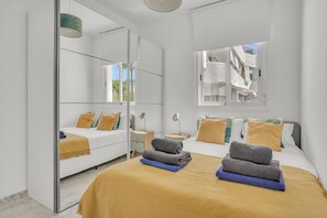 3 habitaciones, tabla de planchar con plancha y wifi gratis
