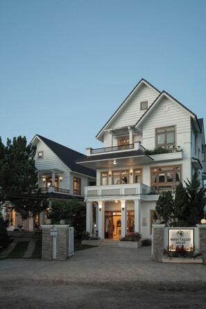 Building design - Moon Valley Villas Da Lat (Da Lat)