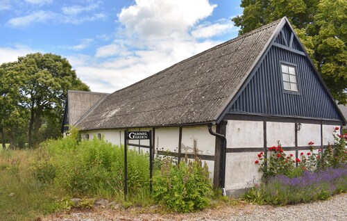 Amazing home in Tomelilla with WiFi