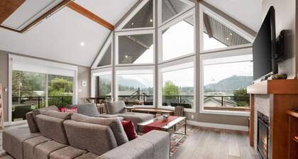 Steps From The Lake With Water & Mountain Views