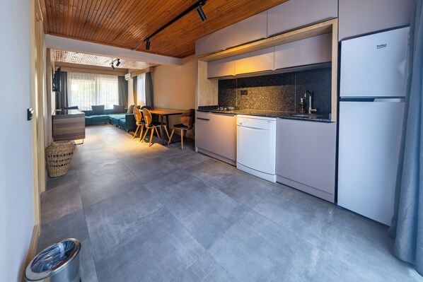 Private kitchen - Perast Garden Hotel (Kemer)