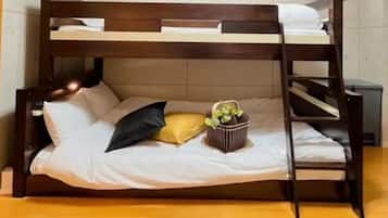 Basic Apartment | 1 bedroom, iron/ironing board, free WiFi