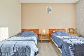 2 bedrooms, iron/ironing board, travel crib, WiFi
