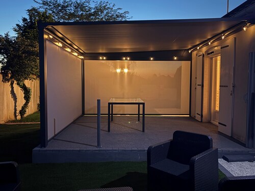 Côte vendéenne, pin parasol
Le calme près de l'Océan
85560 LONGEVILLE SUR MER