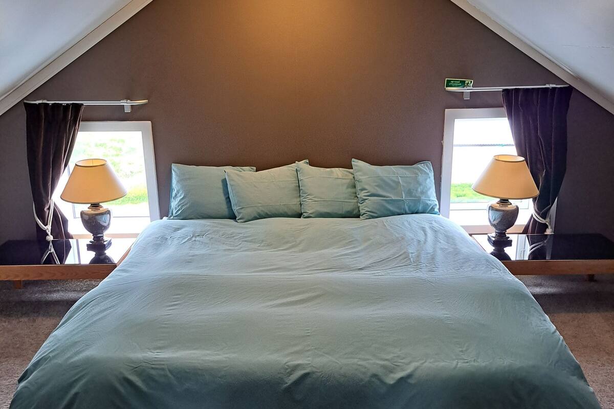 Family Studio Suite, Ocean View | Free WiFi