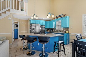 Fridge, microwave, dishwasher, coffee/tea maker
