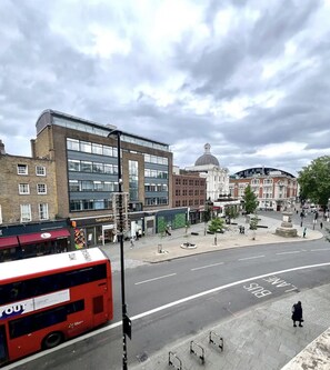 Apartment | Exterior - Cozy City Apartment in London (London)