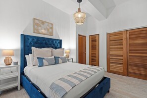 3 habitaciones, tabla de planchar con plancha, cuna de viaje y wifi 