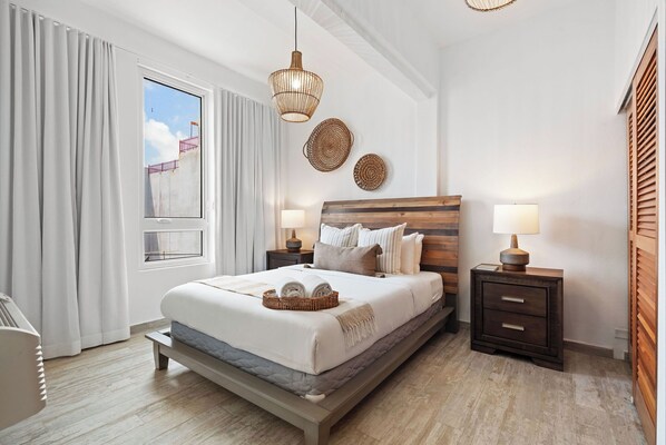 3 dormitorios, tabla de planchar con plancha, cuna de viaje y wifi