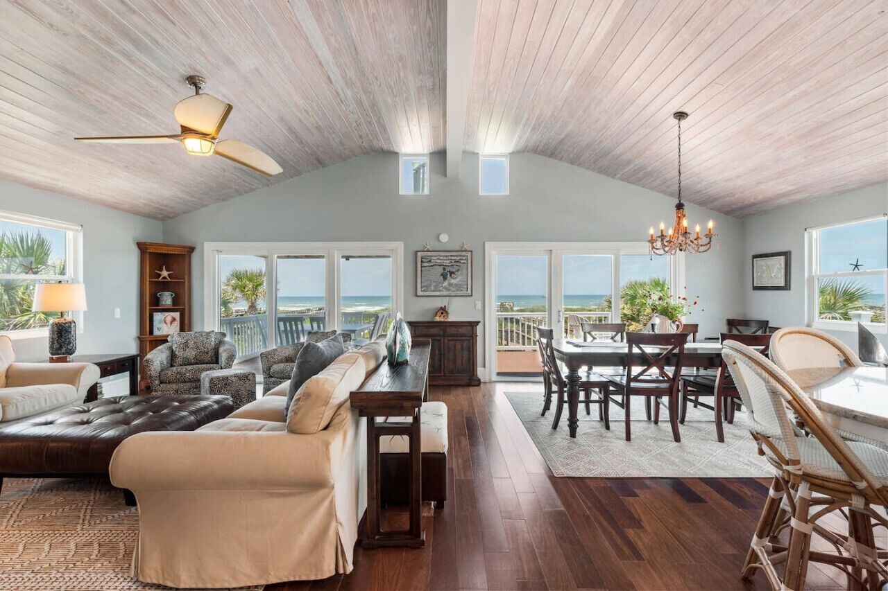 Smart TV, reproductor de DVD, libros y videoteca 