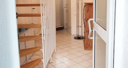 Gemütliches Gästehaus am Park, 2 Zimmer Maisonette inkl. Küche, Arbeitsplatz, Parkplatz