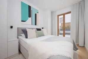 3 soveværelser, skrivebord, strygejern/strygebræt, weekendseng