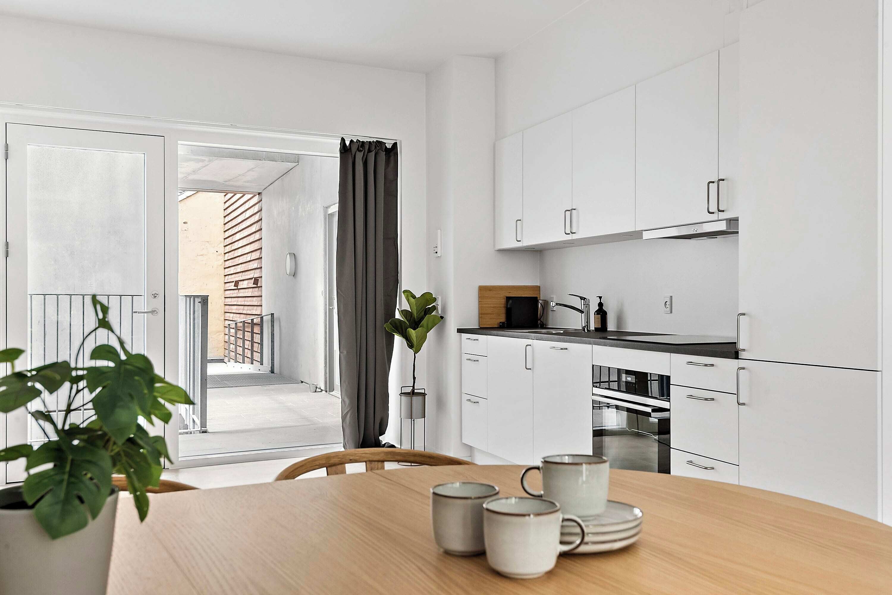 Refrigerador, horno, placa de cocina, lavavajillas