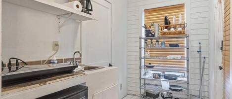 Fridge, microwave, coffee/tea maker, toaster