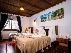 ห้องแฟมิลี่ทริปเปิล, วิวภูเขา | เครื่องนอนระดับพรีเมียม, ห้องเก็บเสียง, เปล/เตียงเด็กอ่อน (ฟรี)