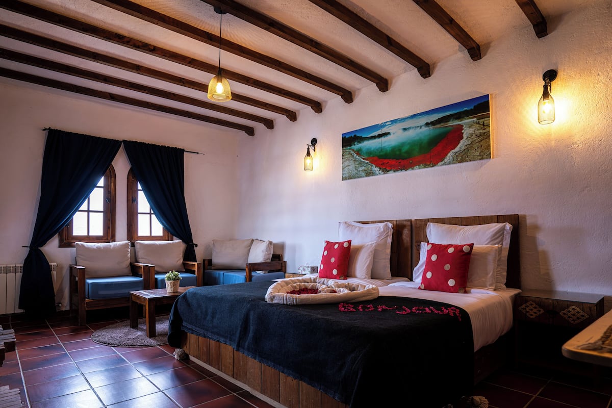 Junior Suite, Balcony | Premium bedding, soundproofing, free cots/infant beds, free WiFi