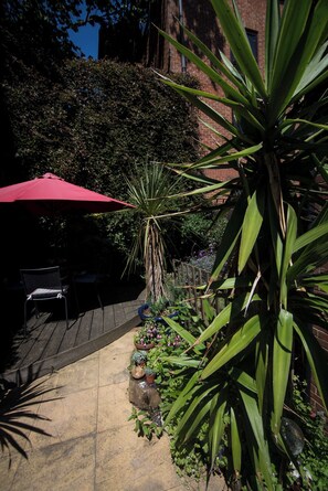 Terrace/patio - 2 x Brightonesque Double rooms in the heart of (cool AF) Brighton! (Brighton and Hove)