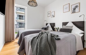 2 soverom, strykejern/-brett, reiseseng for barn og wi-fi (inkludert)