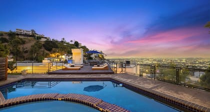 Franklin Mediterranean Villa - Spectacular Estate with Panoramic Views of LA