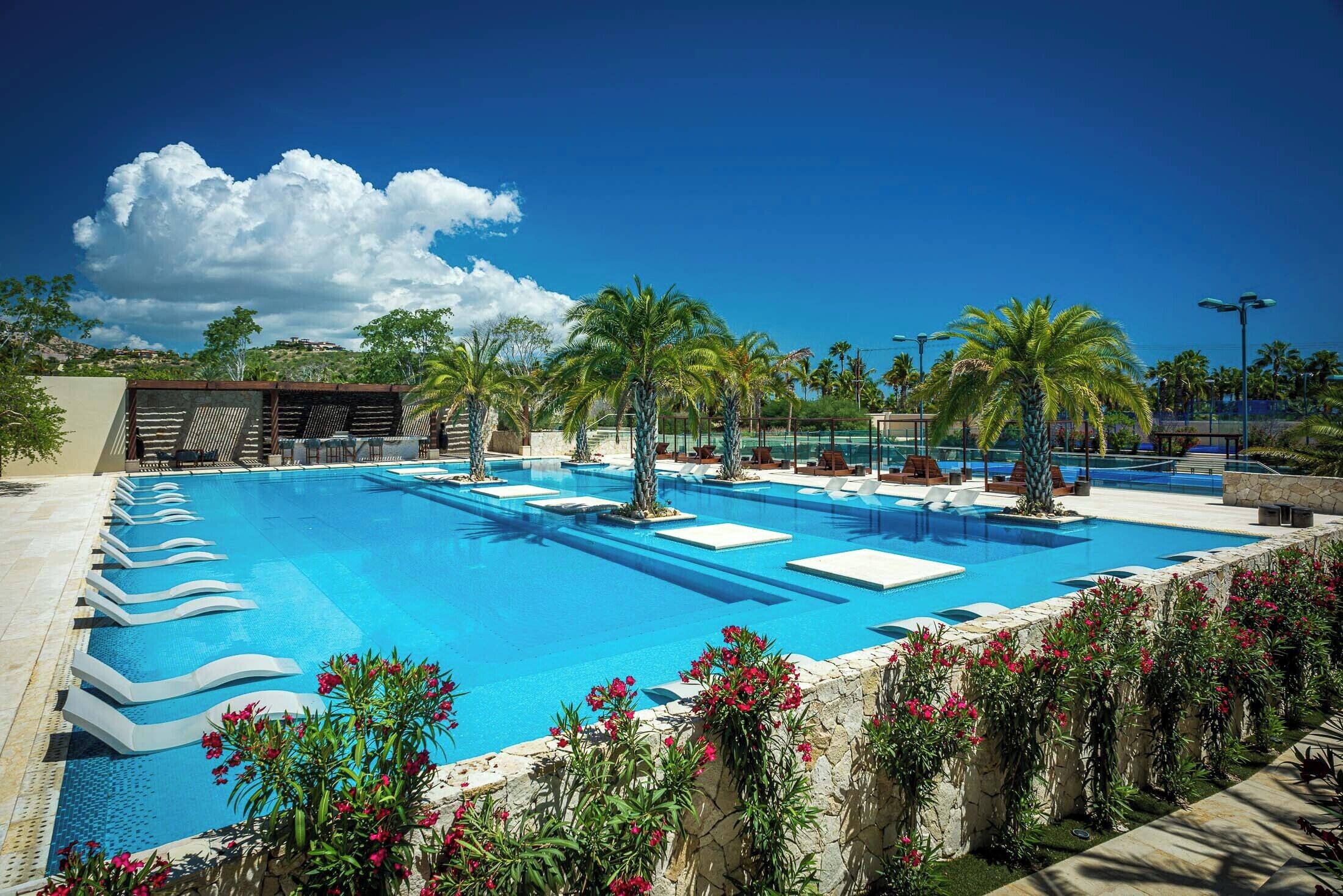 Et oppvarmet basseng