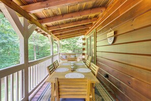 Interior - Secluded Cabin: Hot Tub & 10 Mi to Blue Ridge (Epworth)
