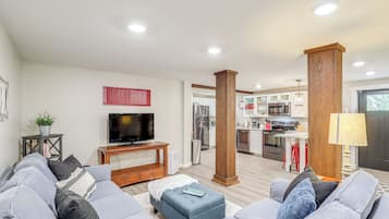 Apartment (1 Bedroom) | Interior