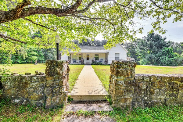 Historic Hawkins House Located On Sewanee Campus - Sewanee, TN