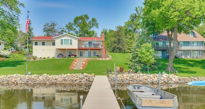 Lakeside Alexandria Retreat w/ Deck + Boat Dock!