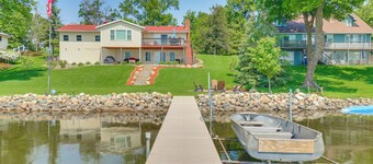 Lakeside Alexandria Retreat w/ Deck + Boat Dock!