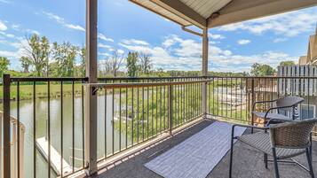 Apartment (1 Bedroom) | Depan hartanah