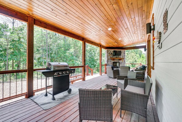 House (2 Bedrooms) | Interior