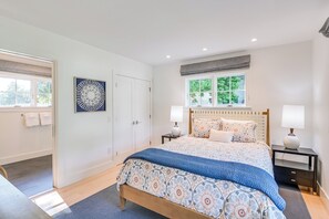 House (2 Bedrooms) | Interior - Upscale Southwest Harbor Retreat - Dog Friendly! (Southwest Harbor)