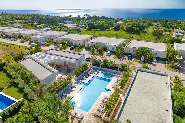 Pool - Westmoreland Hills - Whitehaven by Blue Sky Luxury (Holetown)