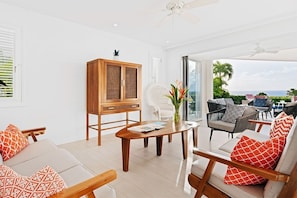 Villa, 3 chambres | Coin séjour