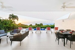 Vila, 2 quartos | Opções para refeição ao ar livre