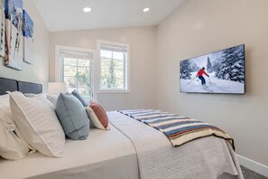 House, 3 Bedrooms - Chalet Central Park City! 3 Bedroom Home by RedAwning (Park City)