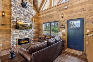 Living area - Hatcher Mountain Hideaway 2 Bedroom Cabin by RedAwning (Sevierville)