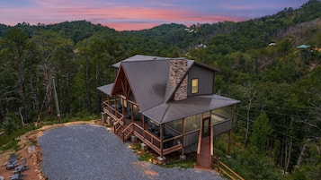 Cabin, 2 Bedrooms | Exterior