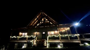 Cabin, 2 Bedrooms | Exterior