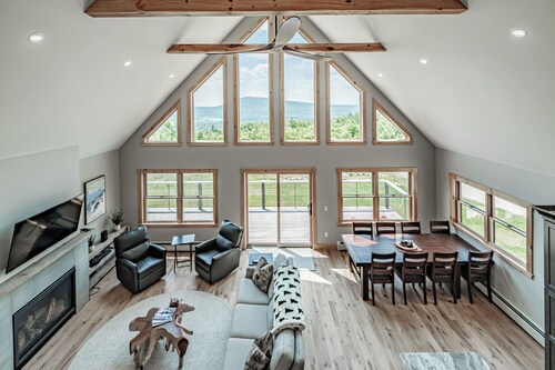 The Best Mountain Views! You can't stop looking at them!