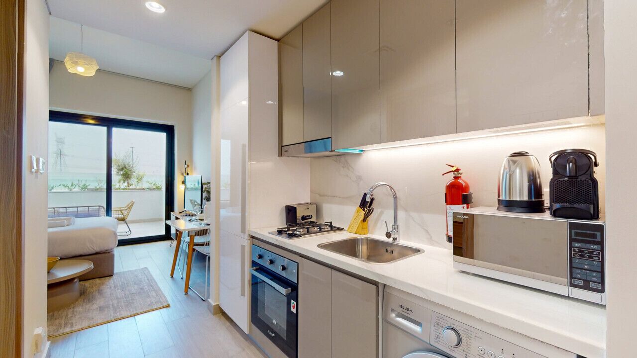 Microwave, stovetop, coffee/tea maker, toaster