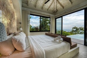 4 Schlafzimmer, Zimmersafe, Bügeleisen/Bügelbrett, Reisekinderbett