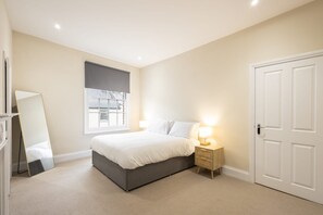 House | 4 bedrooms - Host Stay Hallgarth Street (Durham)