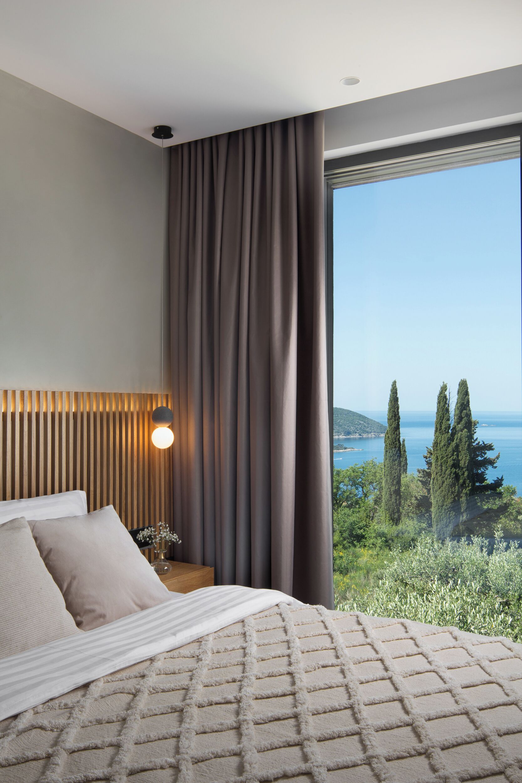 6 عدّة غرف نوم وخزنة داخل الغرفة ومكواة/لوح كي وواي فاي مجانًا