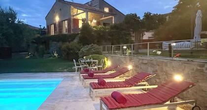 Luxury 5 Bedroom Home in Languedoc With Pool