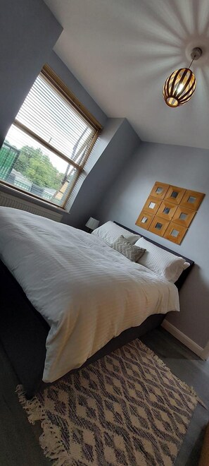 Apartment | 1 Schlafzimmer, Bügeleisen/Bügelbrett, kostenloses WLAN, Bettwäsche